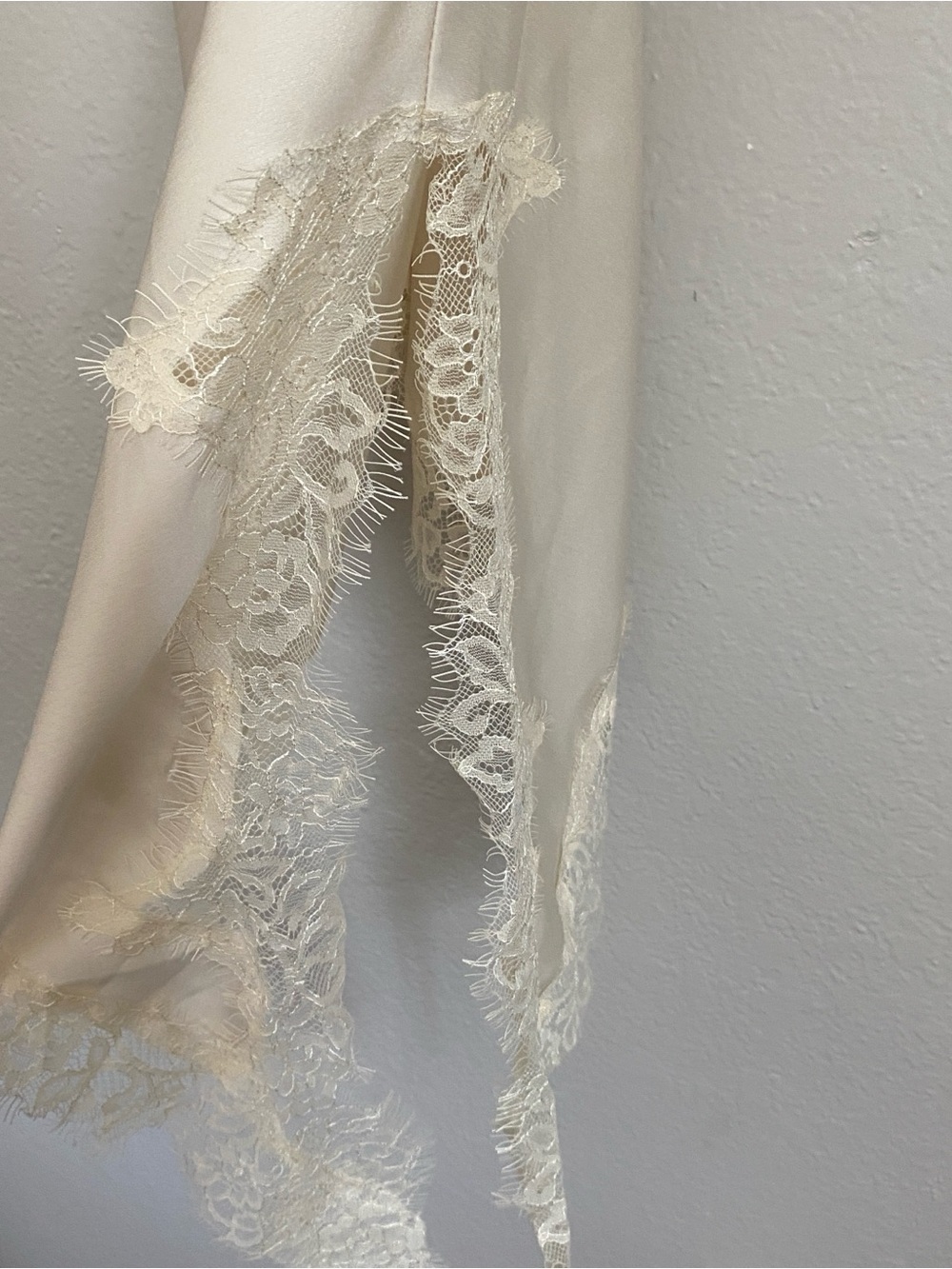 ZARA Slip Dress Women’s S Oyster White Satin Lace Asymmetric Side Slit VNeck NWT - Picture 5 of 12